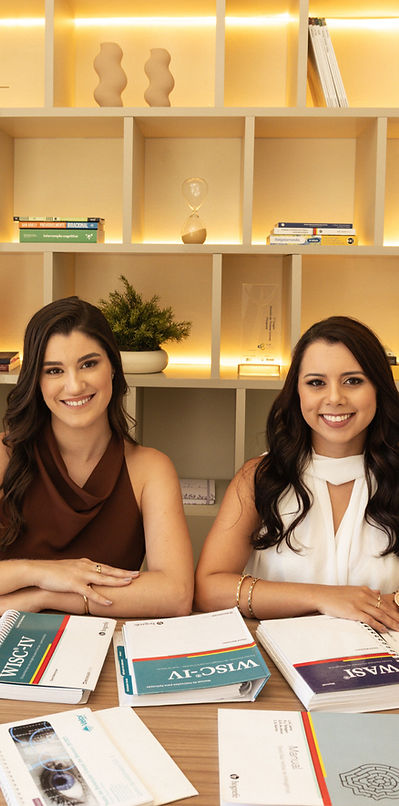 Psicólogas Andreia Marques e Maria Isabel Araújo — NANP